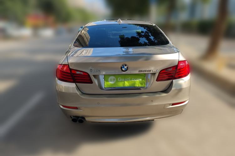 Used BMW 5 Series 2014 520Li Elegant Model
