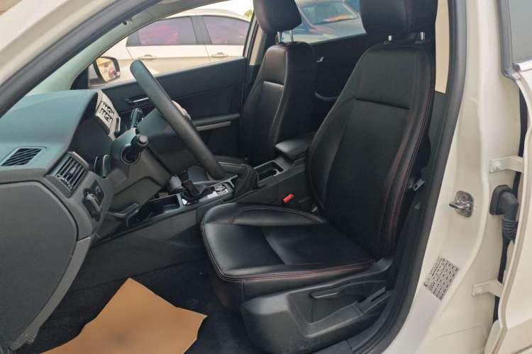 Used Qoros 3 2018 Sedan 1.6L Automatic Leading Model
