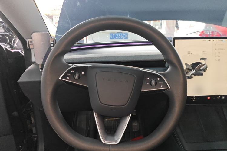 Used Tesla Model 3 2023 Long-Range All-Wheel-Drive Version
