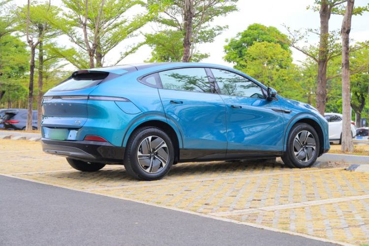 Used XPeng G6 2023 580 Long-Range Pro
