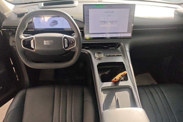 Used  E5 2024 530km Starship Edition
