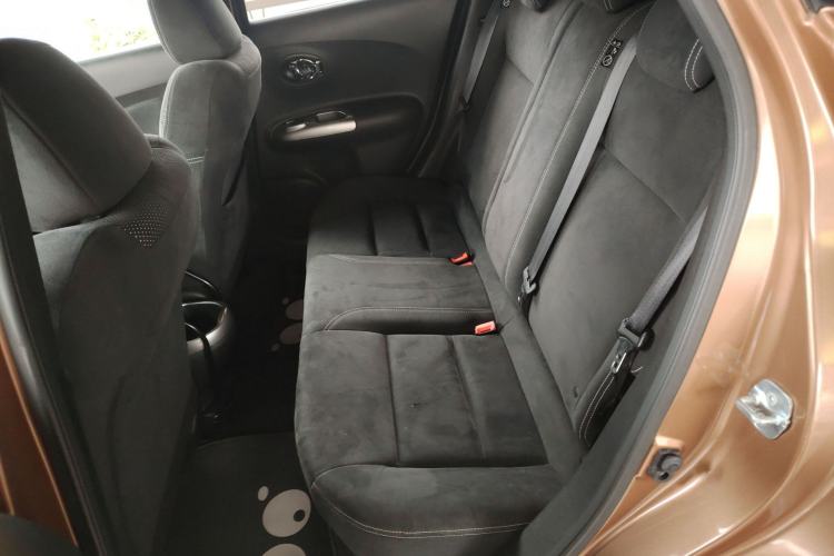 Used Infiniti ESQ 2014 1.6L Spontaneous Edition