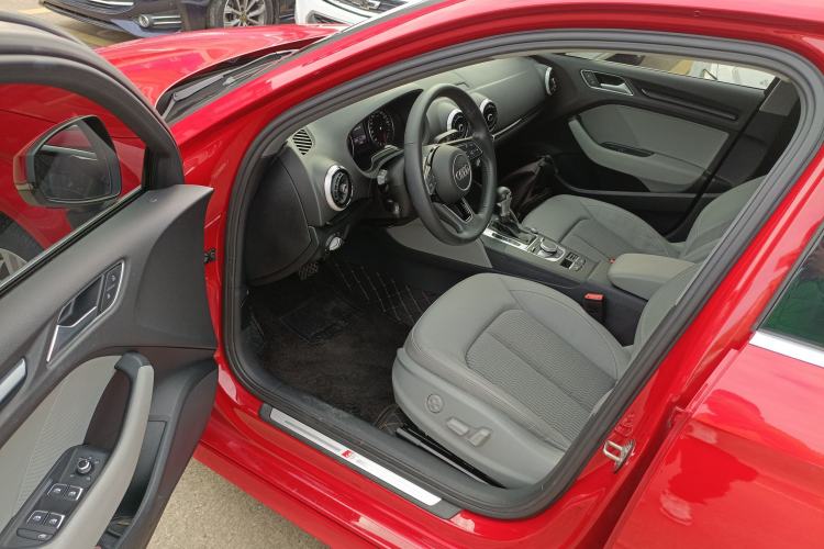 Used Audi A3 2020 Limousine 35 TFSI Fashion Edition China VI Emission Standard