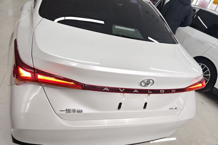 Used Toyota Avalon 2022 2.0L Luxury Edition
