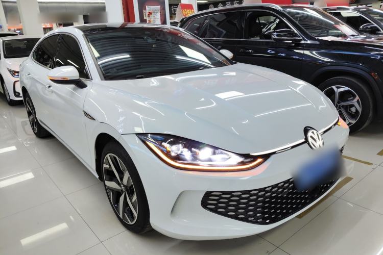 Used Volkswagen Lamando 2024 Lavida L 280TSI DSG Cool & Spicy Edition
