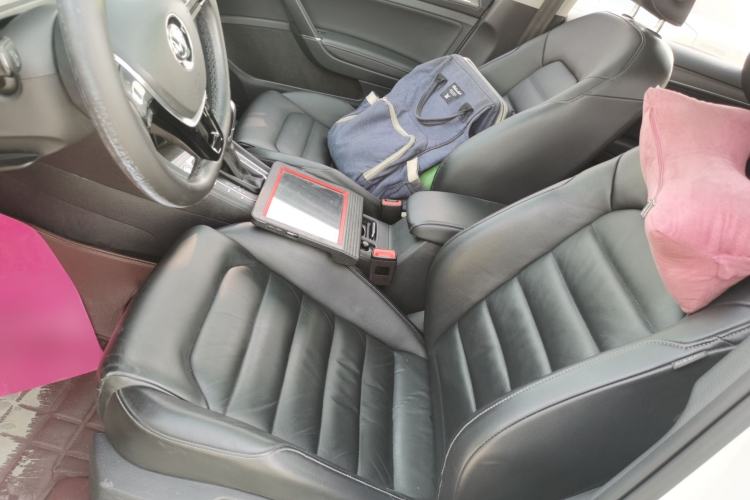 Used Volkswagen Golf 2016 230TSI Automatic Luxury Version
