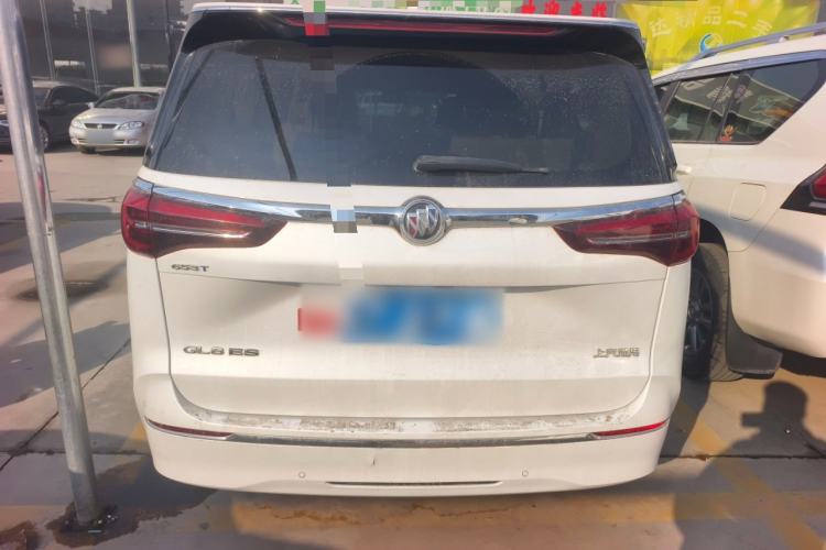 Used Buick GL8 2022 ES Landtrek 653T Luxury Edition