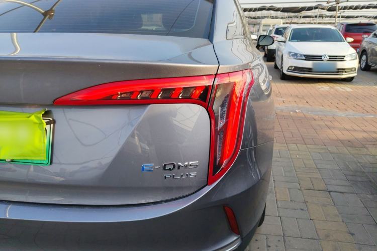 Used Hongqi E-QM5 2024 610 km PLUS
