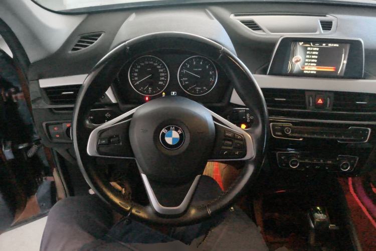 Used BMW X1 2016 sDrive18Li Premium Edition
