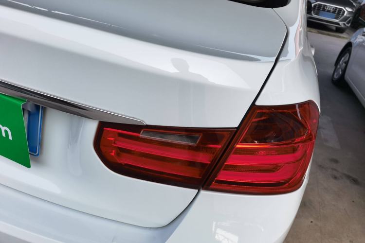 Used BMW 3 Series 2013 320Li Fashion Model
