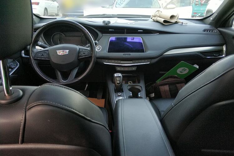 Used Cadillac XT4 2018 28T Two-Wheel Drive Leading Version