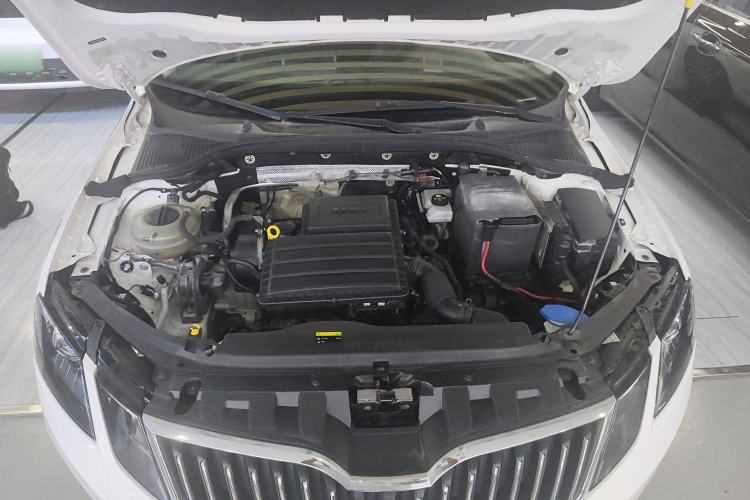 Used Skoda Octavia 2018 1.6L Automatic Luxury Edition
