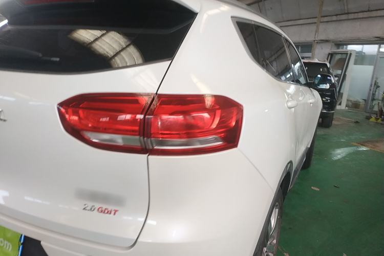 Used Haval H6 2018 Red-Label 2.0T Automatic Luxury Model