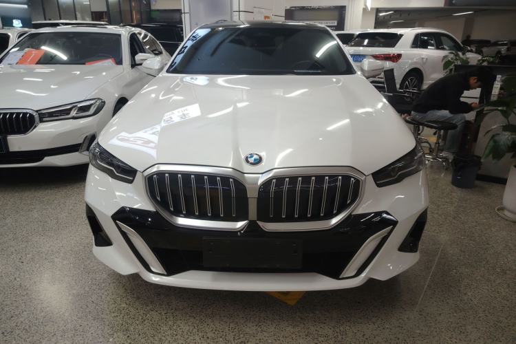 Used BMW 5 Series 2024 530Li Leading Model M Sport Package
