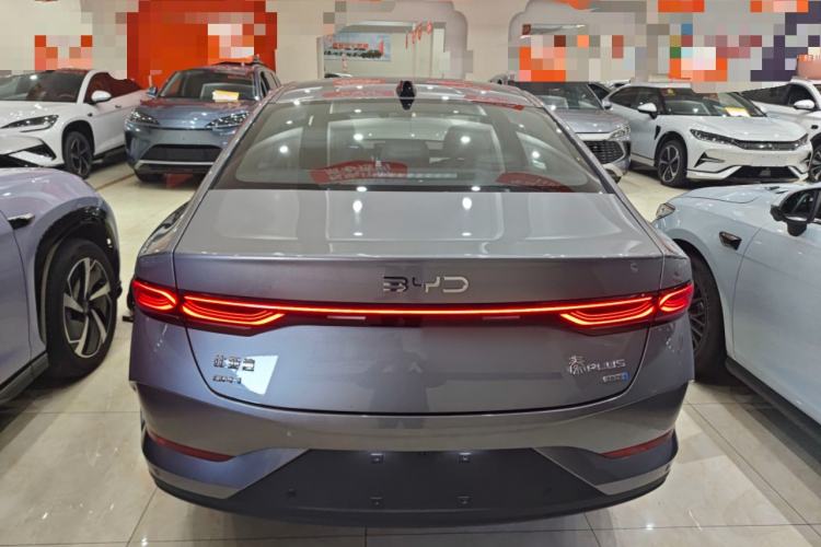 Used BYD Qin PLUS 2025 DM-i Smart Drive 120KM Superior Model