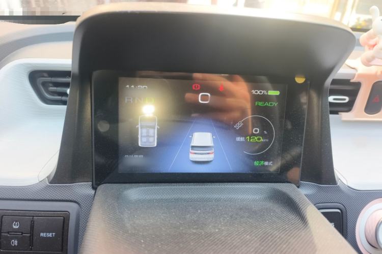 Used Wuling Hongguang MINIEV 2021 Macaron Fashion Model Lithium Iron Phosphate
