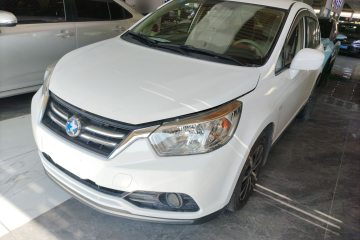 Used Venucia D50 2015 1.6L Automatic Fashion Edition