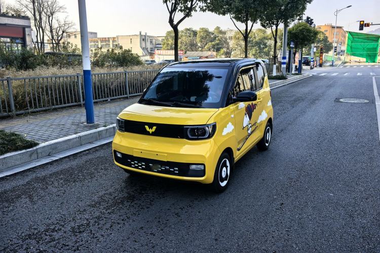 Used Wuling Hongguang MINIEV 2021 Macaron Premium Model – Lithium Iron Phosphate
