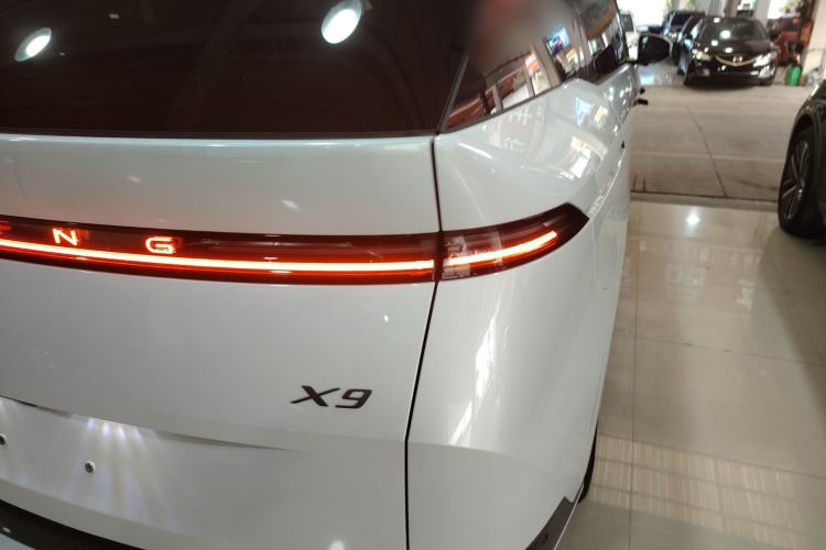Used XPeng X9 2025 740 Ultra-Long Range Max