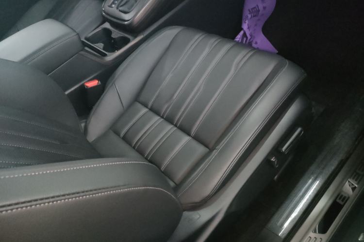 Used Honda Breeze 2023 240TURBO Two-Wheel-Drive Elite PRO 7-Seater
