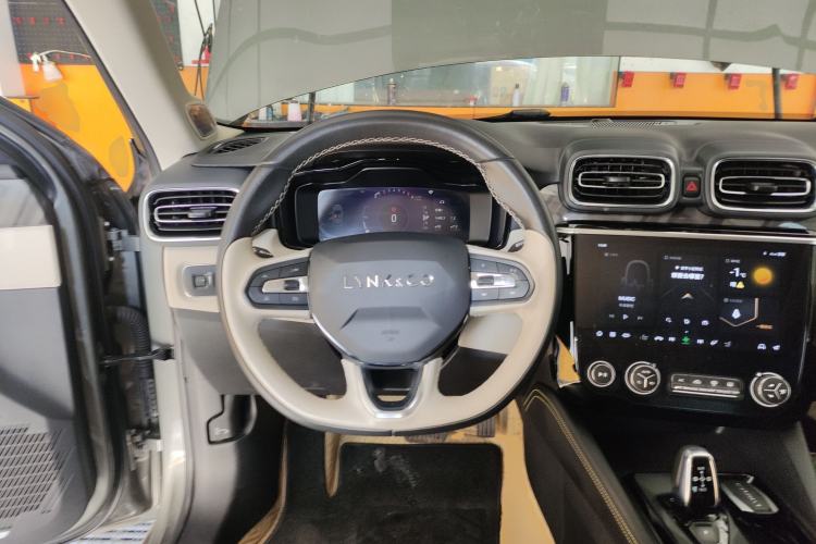 Used Lynk & Co 02 2022 1.5T DCT Shine Pro