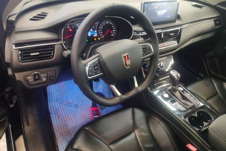 Used Hongqi H5 2019 30TD Smart Connect Dynamic Edition
