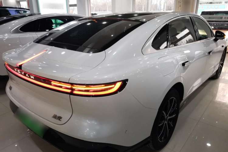 Used VOYAH PASSION 2024 PHEV Four-Wheel Drive Ultra-Long Range Executive Edition
