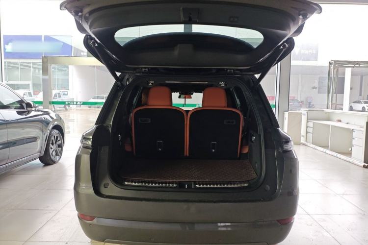 Used Li Auto L9 2023 Pro Model
