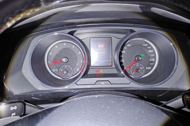 Used Volkswagen Tiguan L 2017 330TSI Automatic Two-Wheel Drive Luxury Edition
