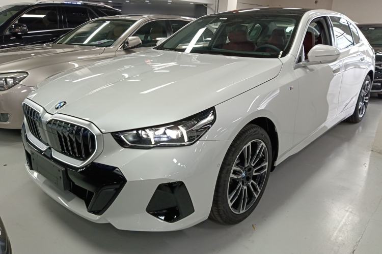 Used BMW 5 Series 2025 525Li M Sport Package
