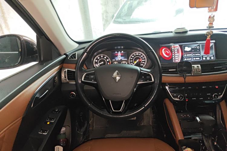 Used BORGWARD BX7 2016 28T Four-Wheel Drive Flagship Version 5 Seats
