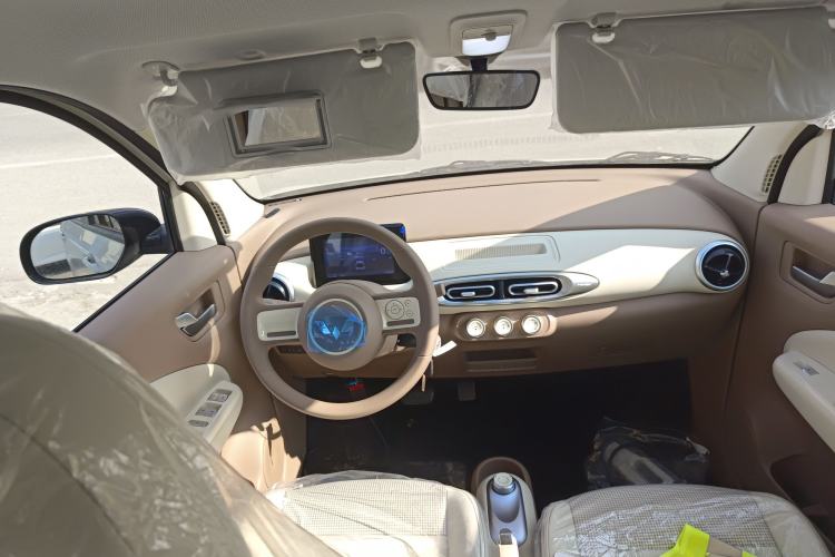 Used Wuling Hongguang MINIEV 2025 Four-Door Version Advanced Edition
