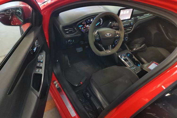 Used Ford Focus 2019 Hatchback EcoBoost 180 Automatic ST Line
