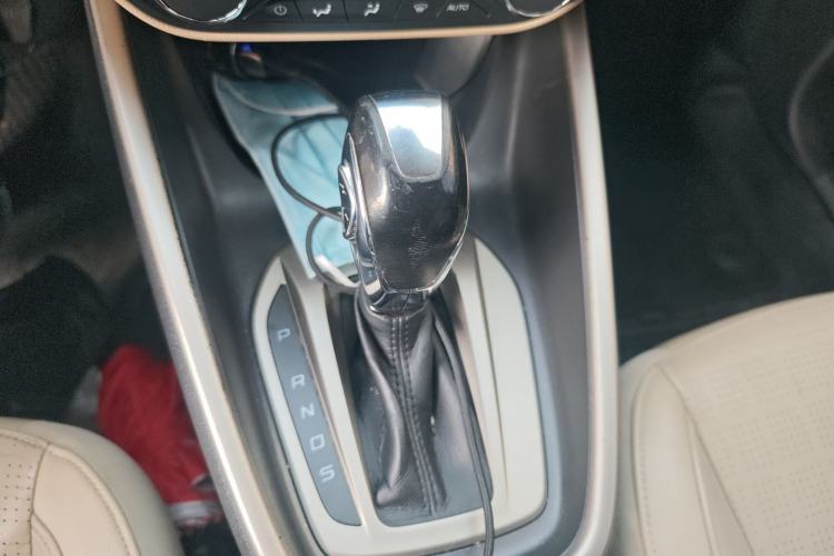 Used Ford Escort 2015 1.5L Automatic Fashion Model
