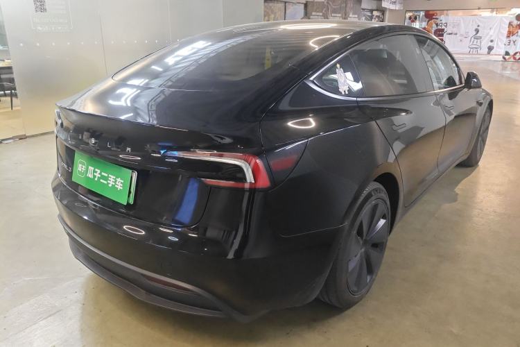 Used Tesla Model 3 2023 Long-Range All-Wheel-Drive Version
