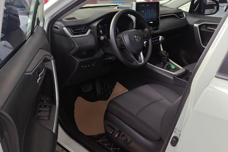 Used Toyota RAV4 2020 Dual-Engine 2.5L E-CVT Two-Wheel Drive Elite Edition