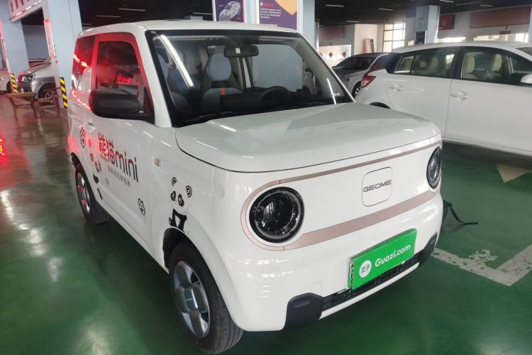 Used Geely Galaxy Panda 2023 Panda Mini 200km Endurance Bear