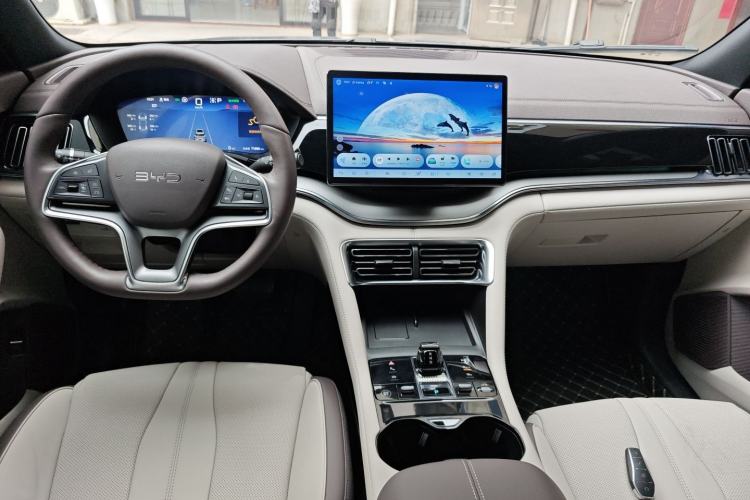 Used BYD Song PLUS New Energy 2024 Honor Edition EV 520km Premium Model