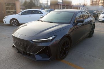 Used Changan UNI-V 2022 1.5T Prestige Version