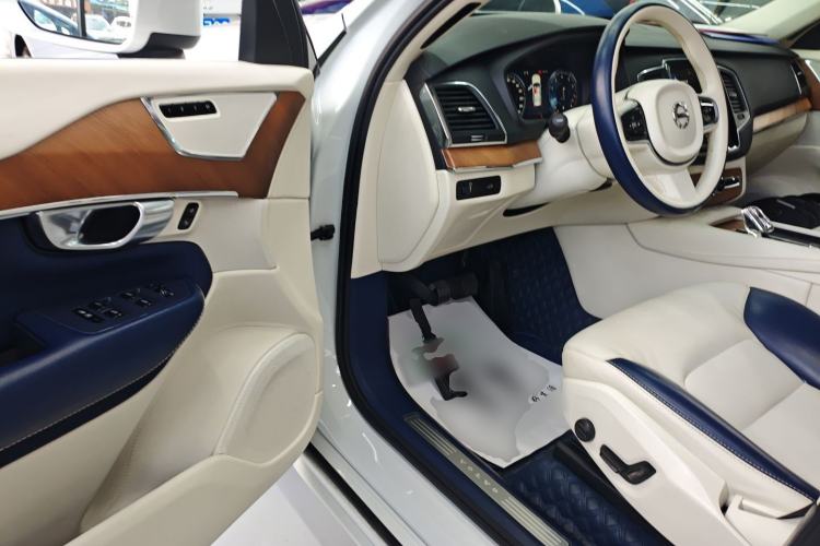 Used Volvo XC90 2021 B5 SmartDrive Luxury Edition 5-seater