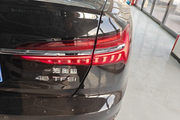 Used Audi A6L 2023 45 TFSI Prestige Elegant Edition
