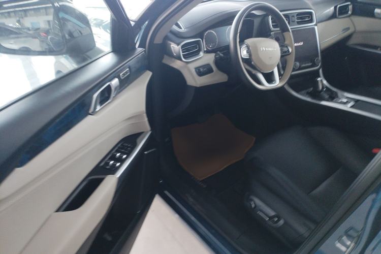 Used Lynk & Co 01 2019 2.0T Two-Wheel Drive Zhaopu Version China VI Standard