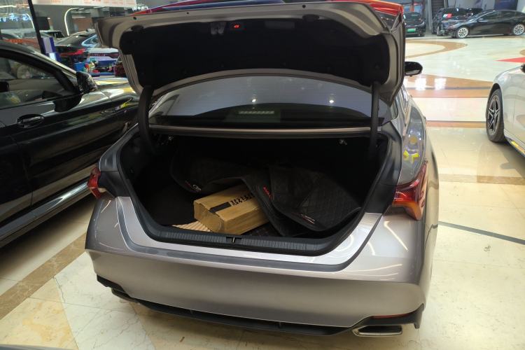 Used Toyota Avalon 2021 2.5L Luxury Edition
