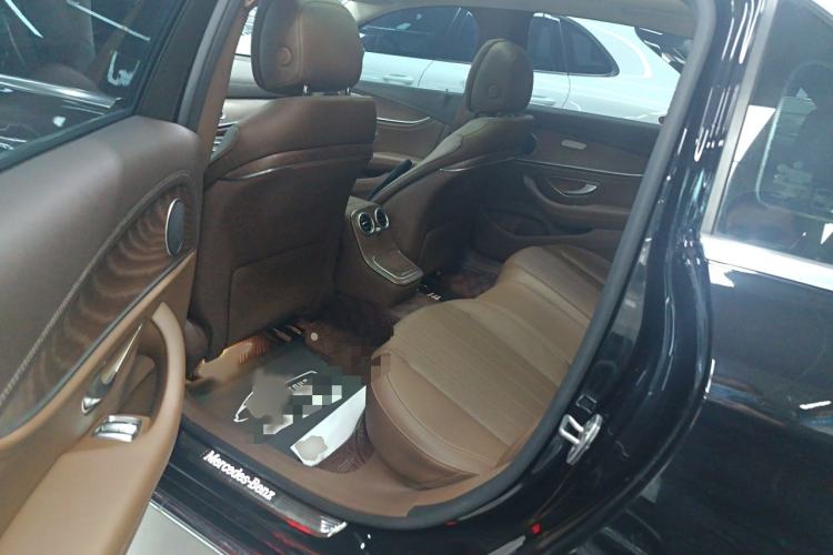 Used Mercedes-Benz E-Class 2022 Second Facelift E 300 L Fashion Edition