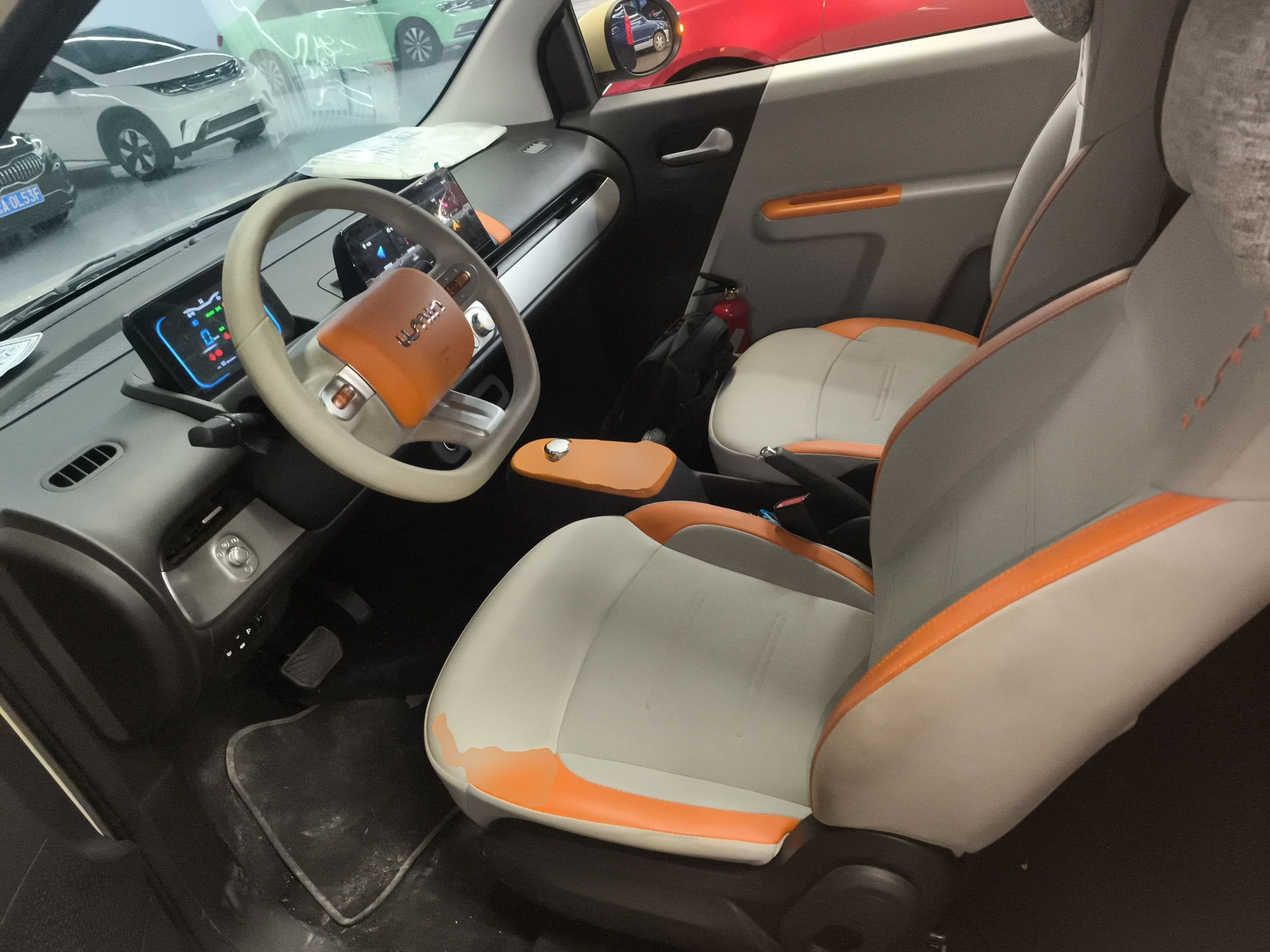 المقاعد الأمامية داخل السيارة