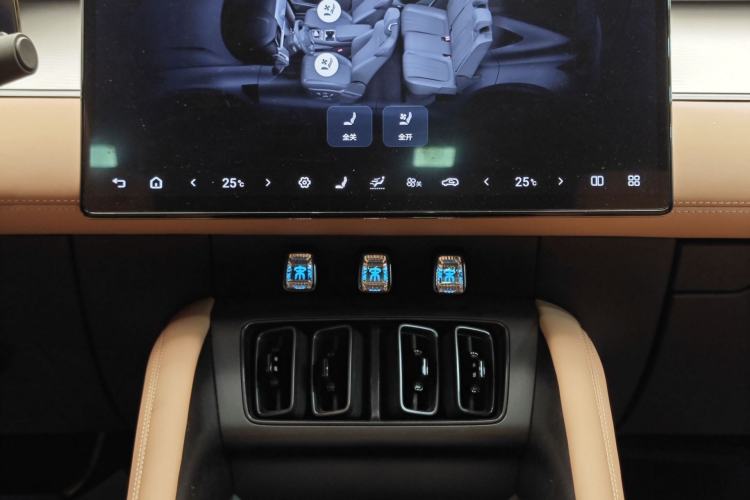 Used BYD Song L EV 2025 Intelligent Driving Version 662 km LiDAR Excellence Edition
