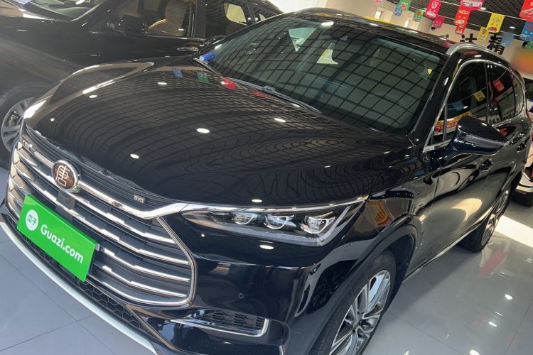 Used BYD Tang 2019 2.0T Automatic SmartConnect Luxury Version 5 Seats China VI Standard
