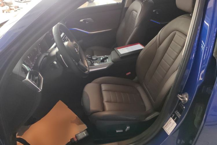 Used BMW 3 Series 2020 325i M Sport Night Edition package

