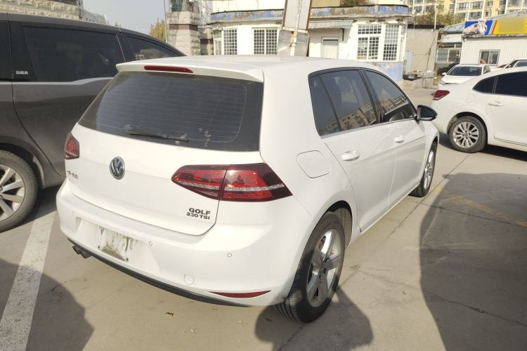 Used Volkswagen Golf 2017 230TSI Automatic Comfort Edition – Celebrating Milestone of One Million Units
