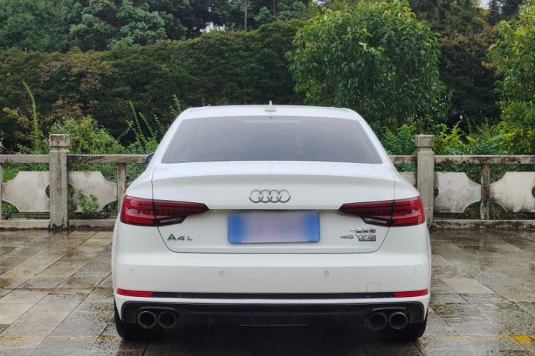 Used Audi A4L 2019 40 TFSI Fashion Edition China VI Emission Standard
